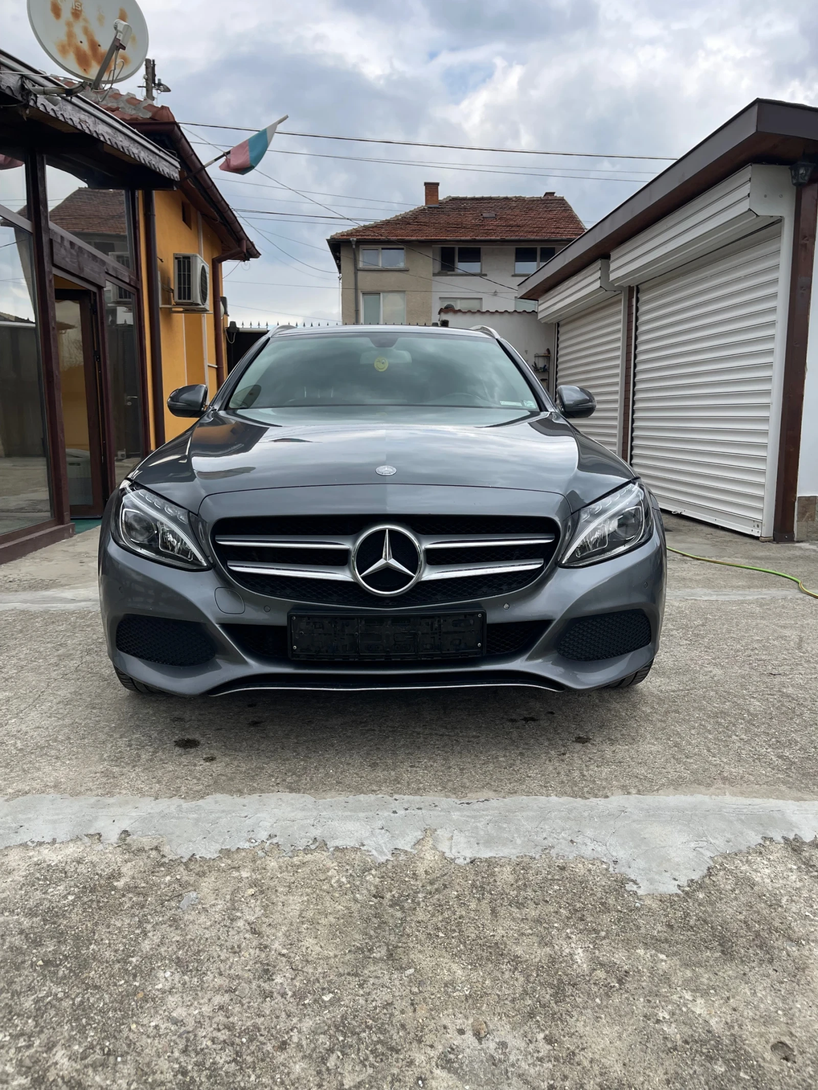 Mercedes-Benz C 200, снимка 1