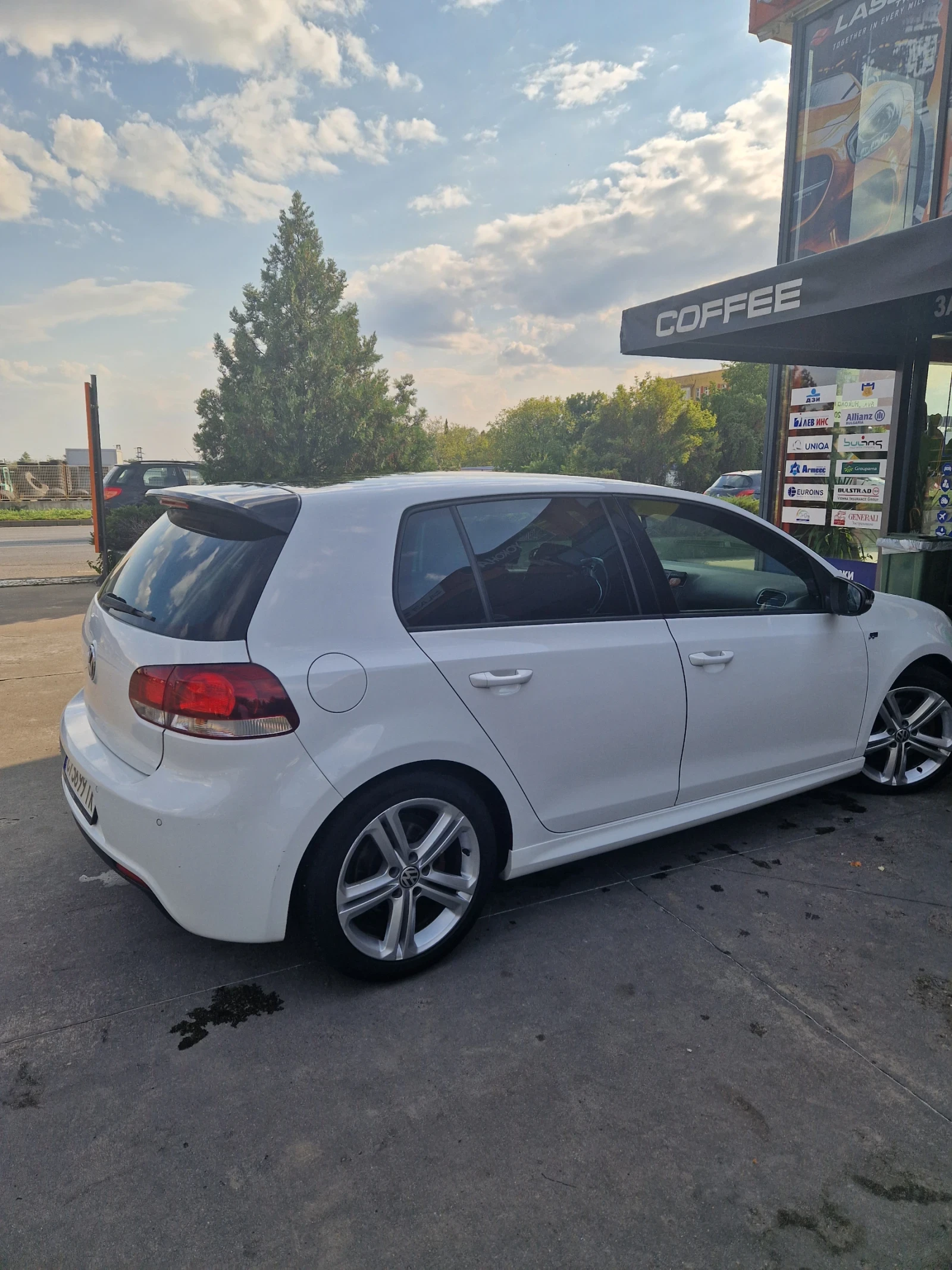 VW Golf 2.0 TDI R line - изображение 2