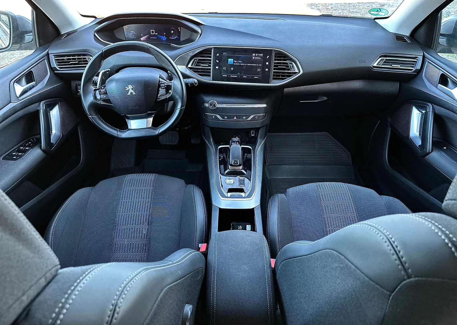 Peugeot 308 1.5 HDI - изображение 9