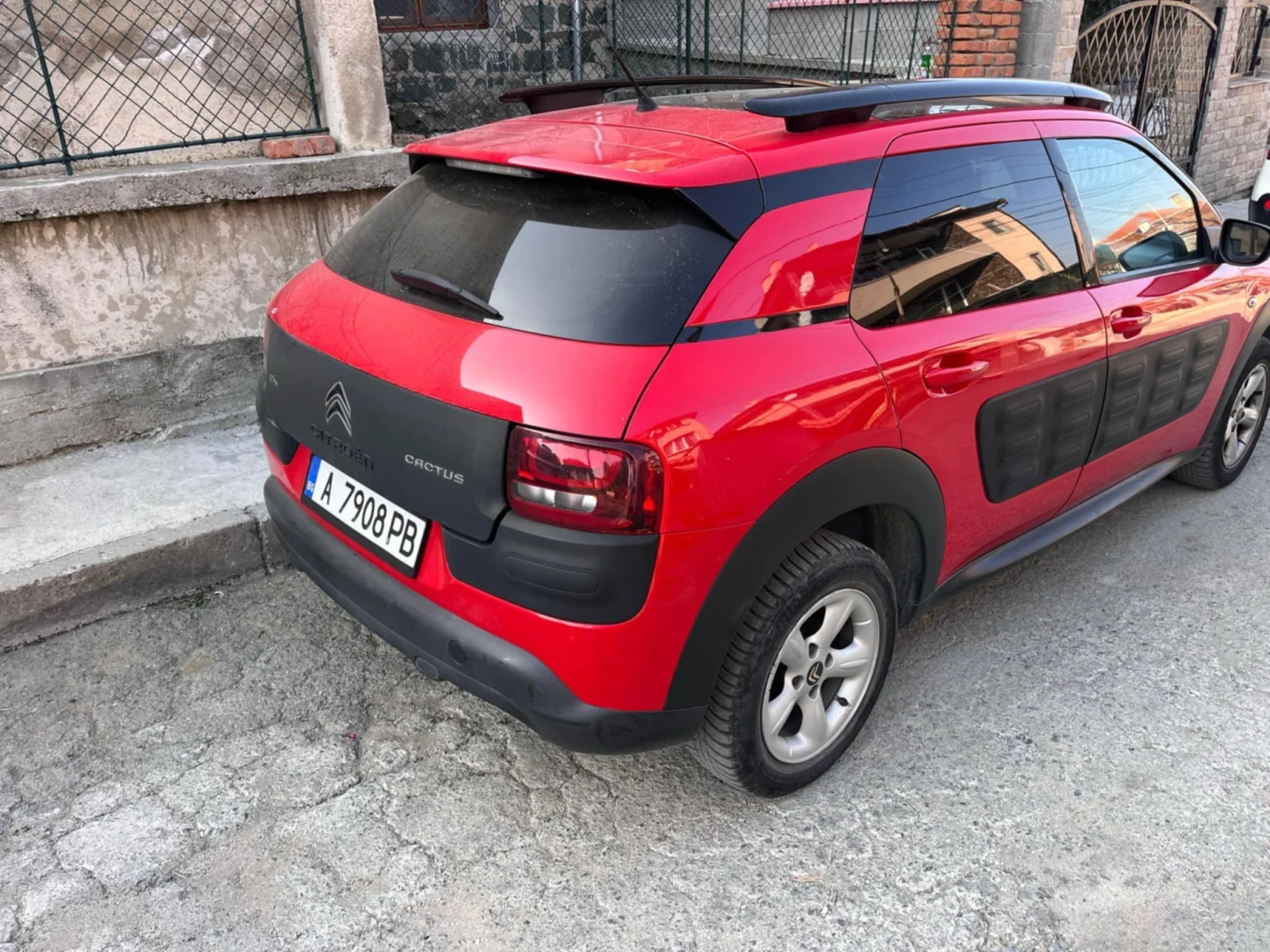 Citroen C4 Cactus  - изображение 2