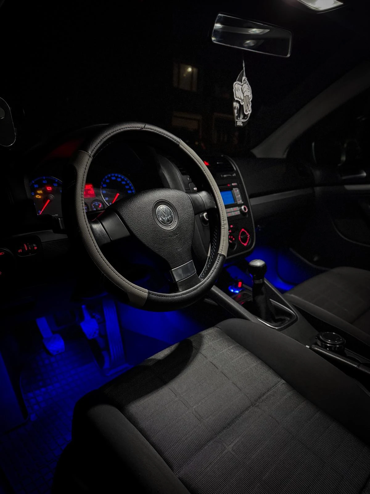 VW Golf 1.4 i - изображение 9