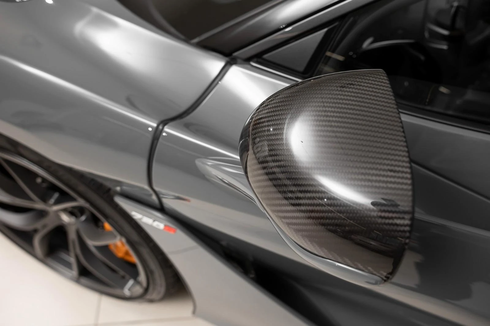 McLaren 720 S SPIDER PERFORMANCE CARBON CERAMIC B&W 360 - изображение 9