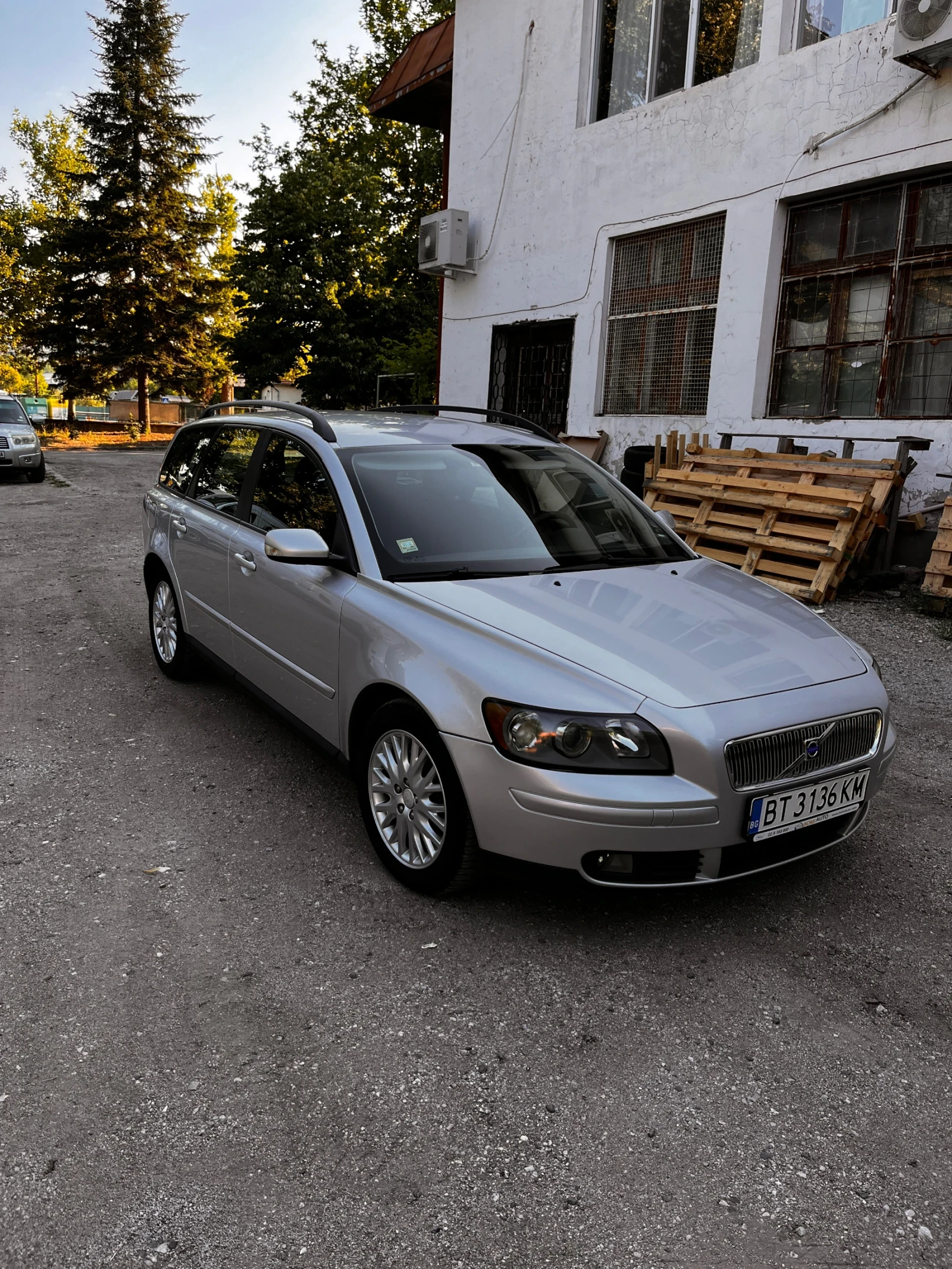 Volvo V50  - изображение 3