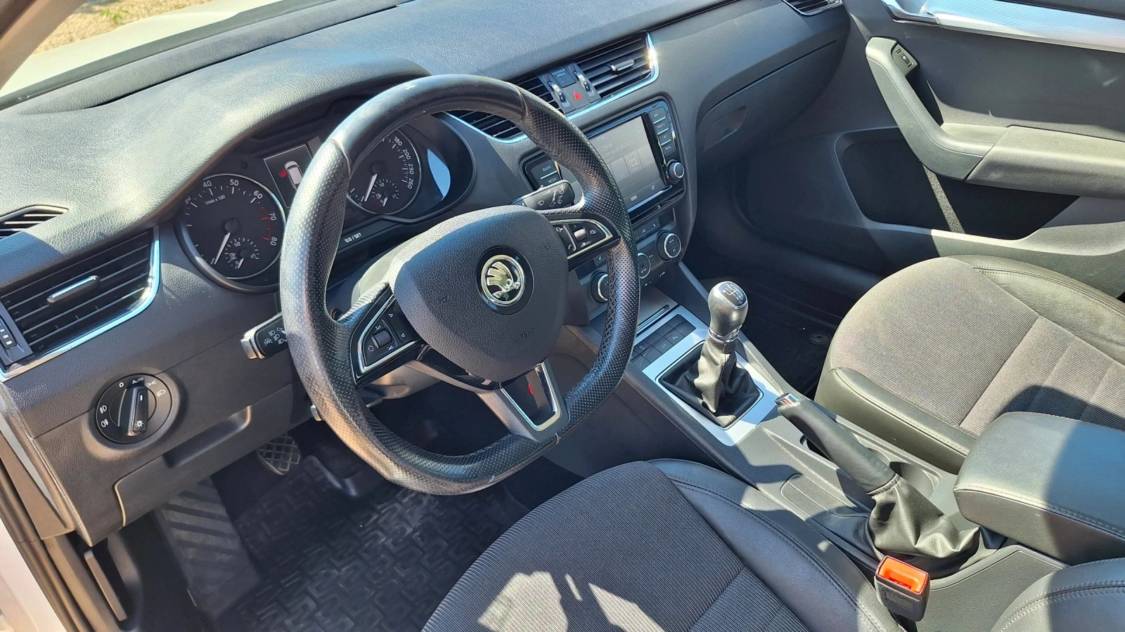 Skoda Octavia 1.4TSi CNG - изображение 8