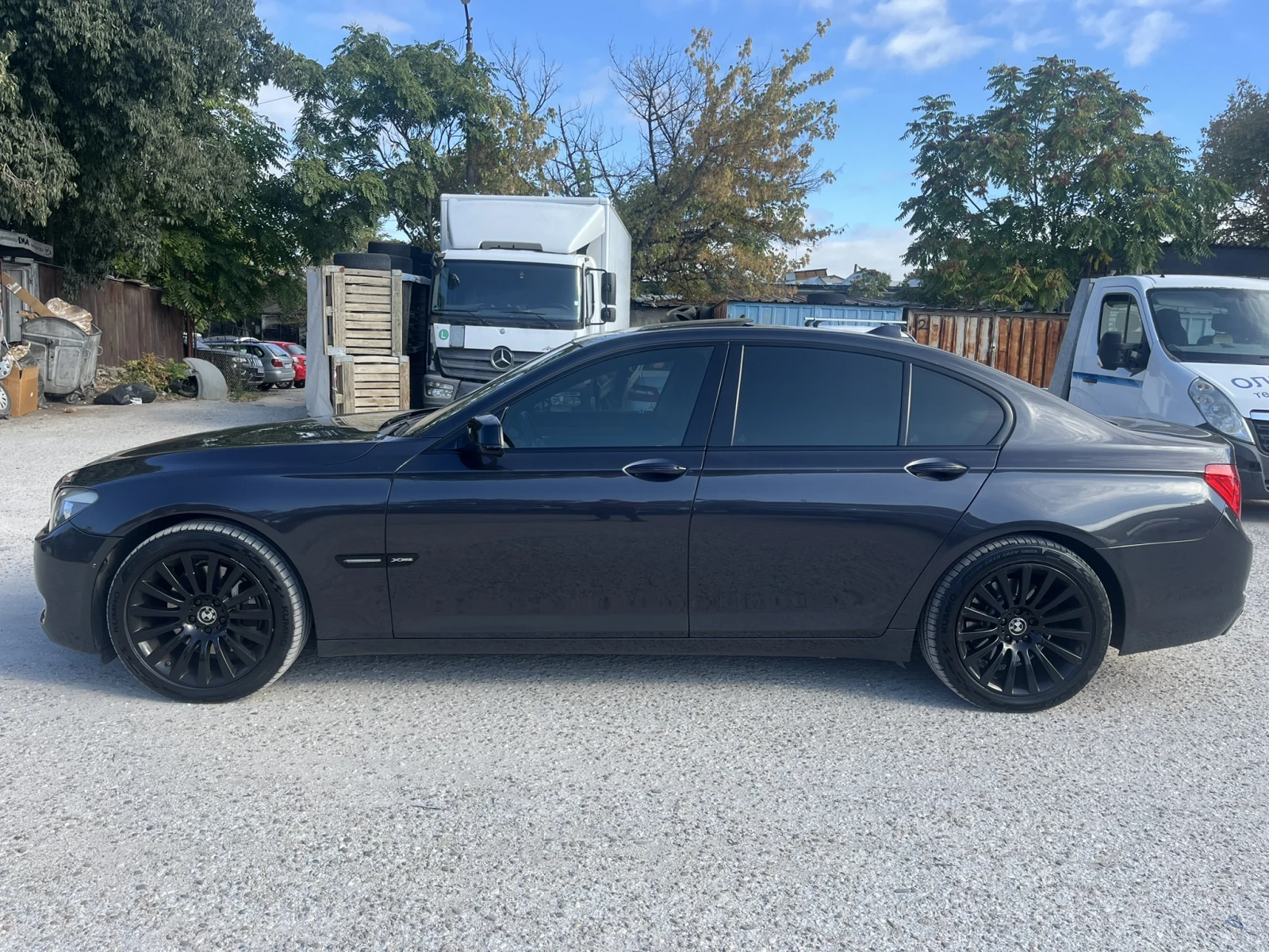 BMW 740  - изображение 3