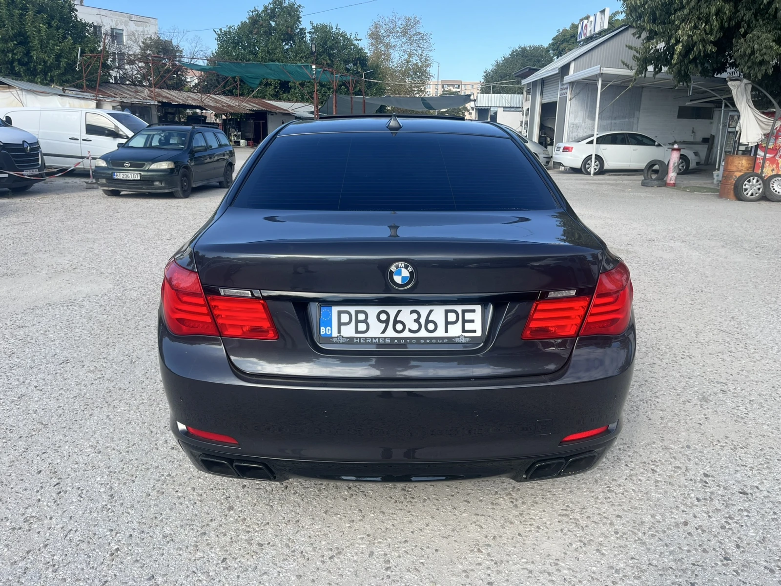 BMW 740  - изображение 5