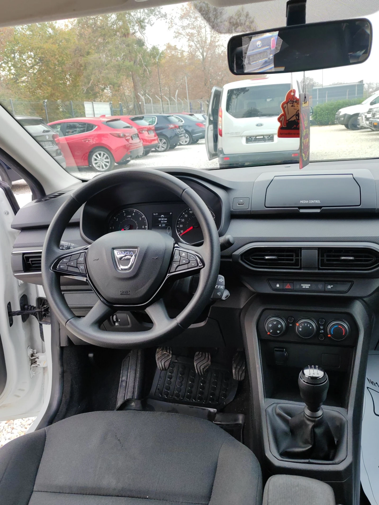 Dacia Sandero 1.0, 66к.с.  - изображение 10