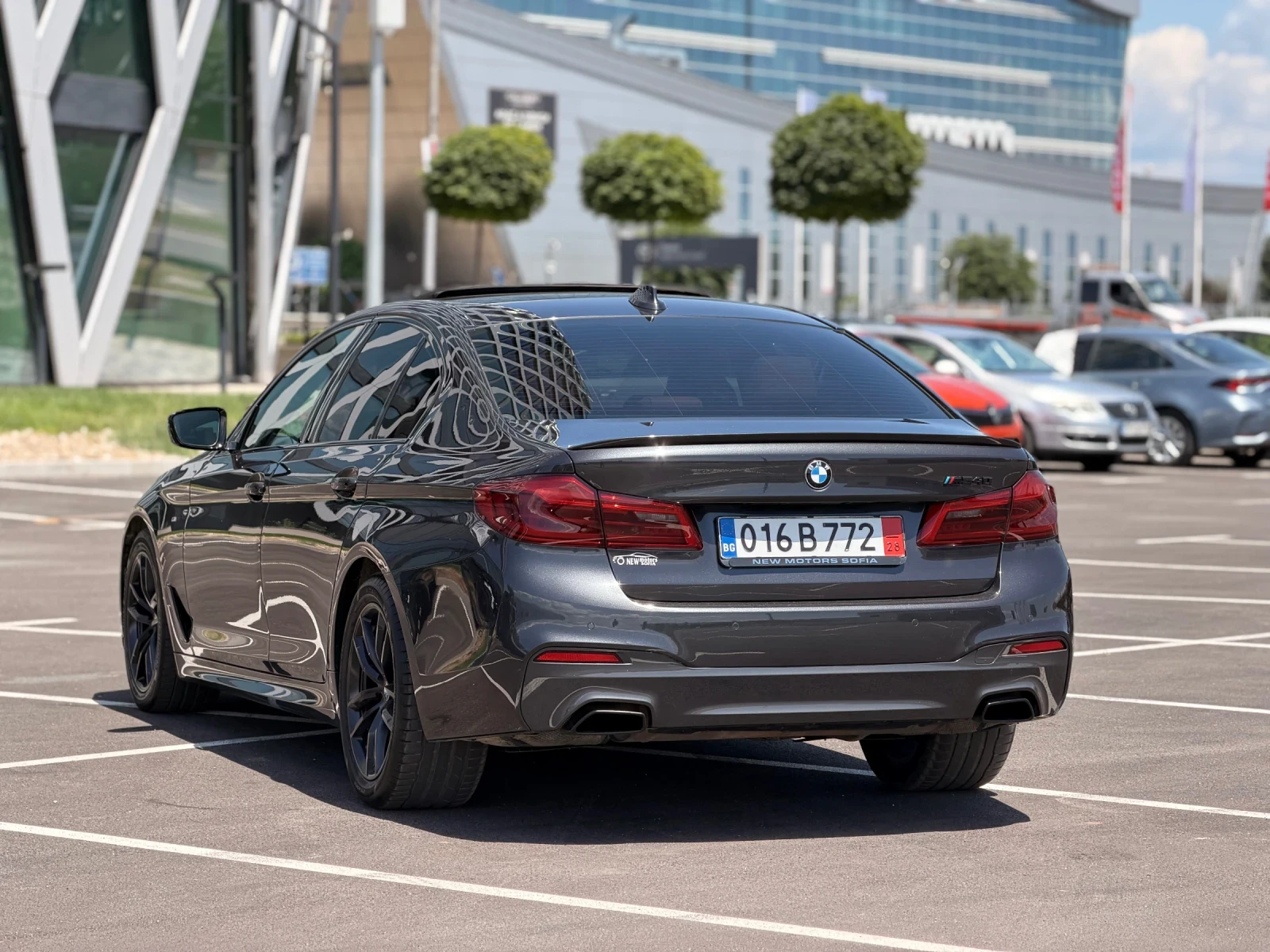 BMW 540 540I M-sport-FullЛизинг първа вноска 5700 евро , снимка 8 - Автомобили и джипове - 53655202