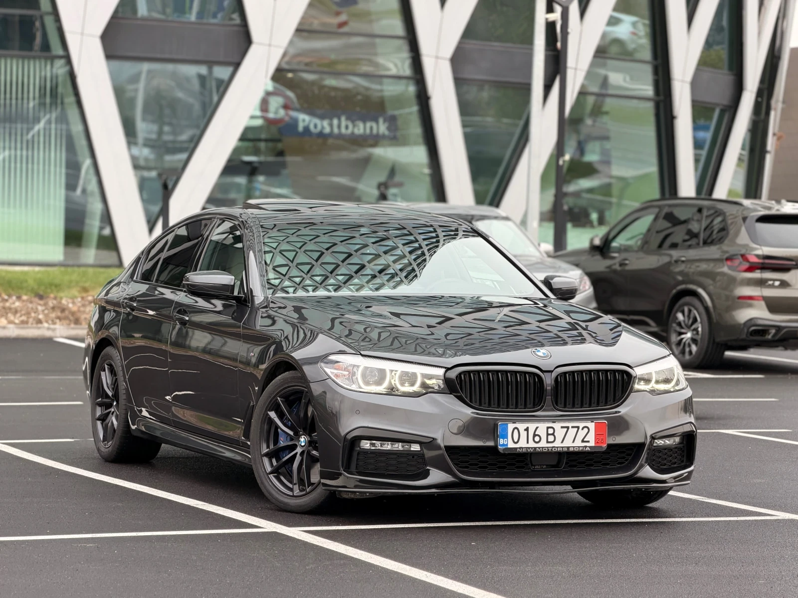 BMW 540 540I M-sport-FullЛизинг през Уникредит , снимка 3 - Автомобили и джипове - 53655202