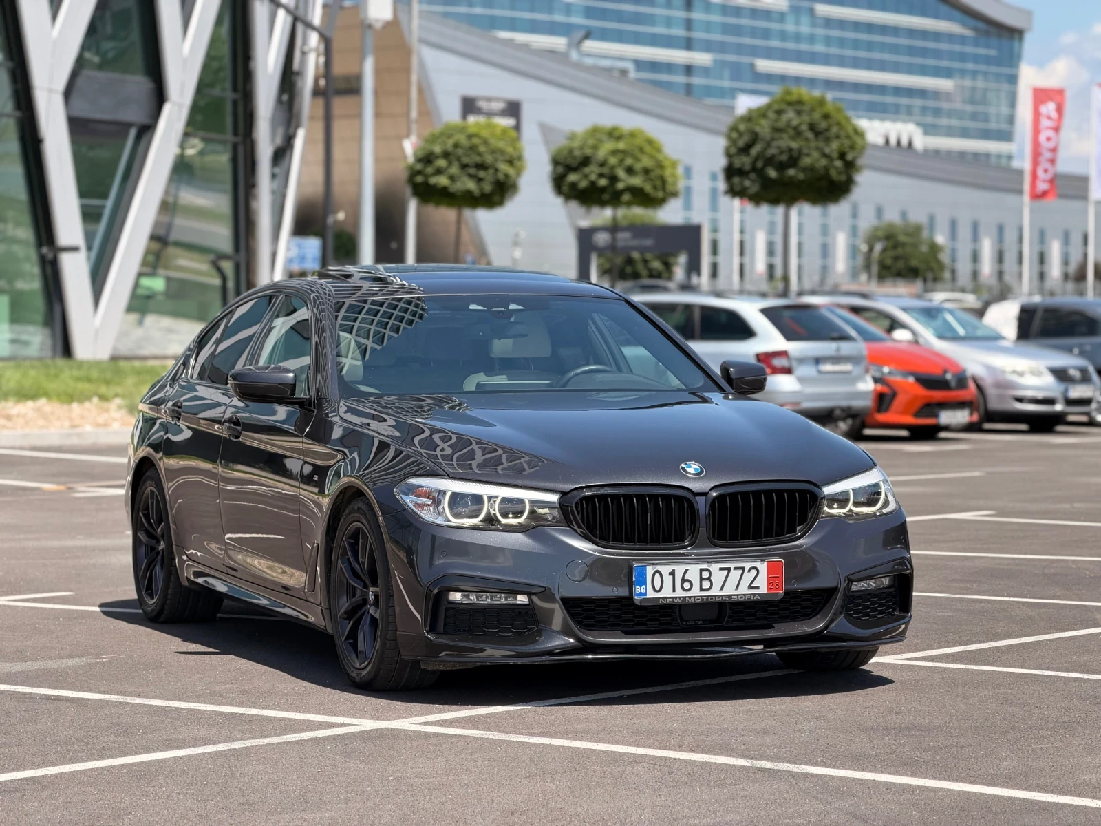BMW 540 540I M-sport-FullЛизинг първа вноска 5700 евро , снимка 3 - Автомобили и джипове - 53655202