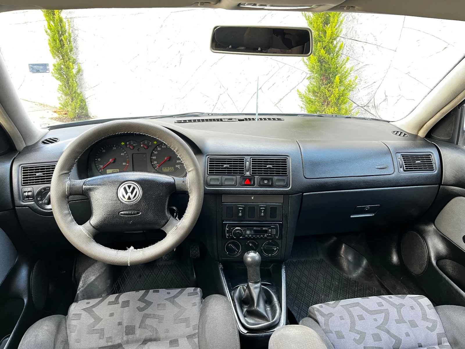 VW Golf 1.9TDI/ALH/90КС, снимка 13 - Автомобили и джипове - 53744476
