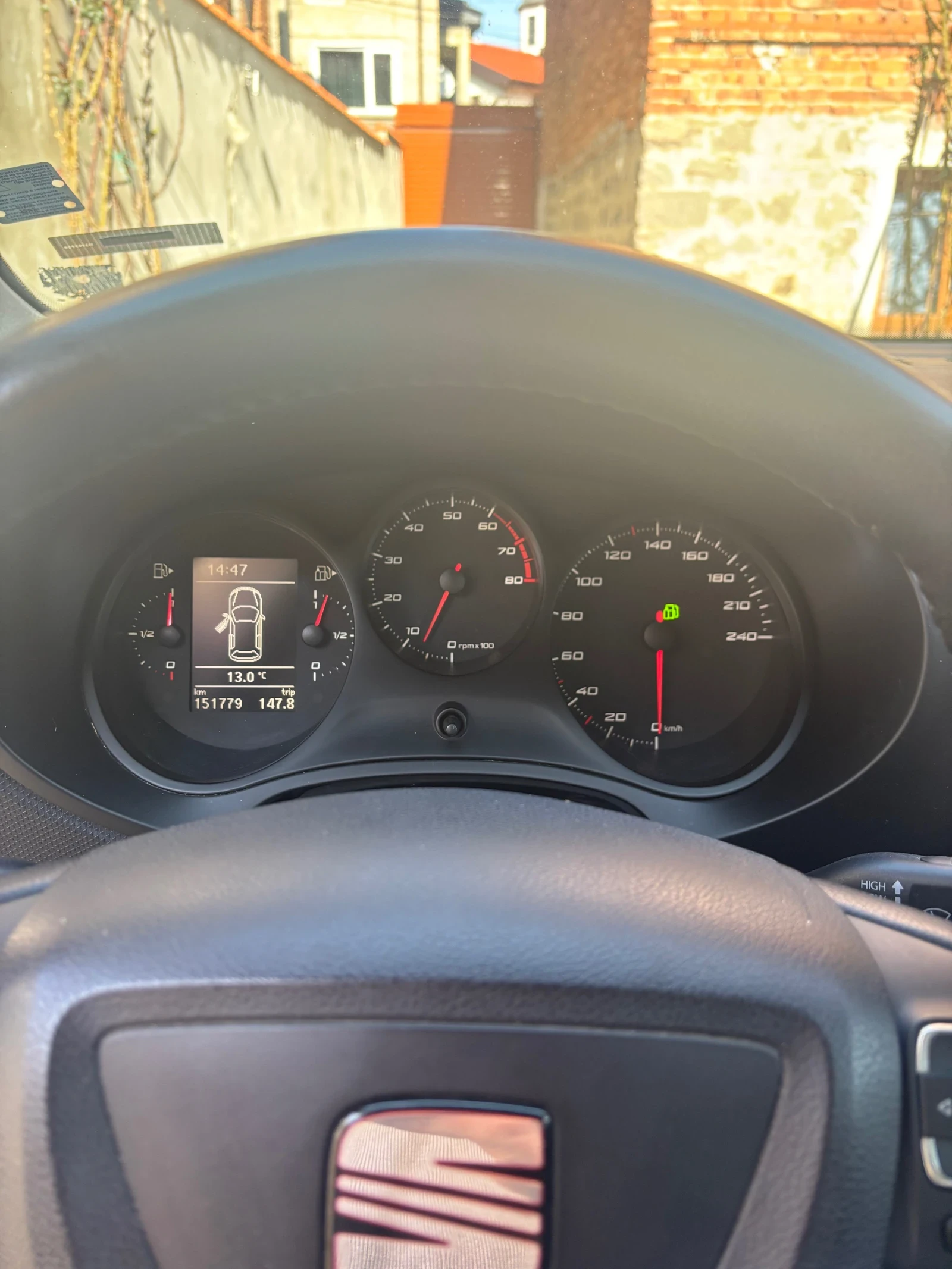 Seat Leon, снимка 8 - Автомобили и джипове - 53839204