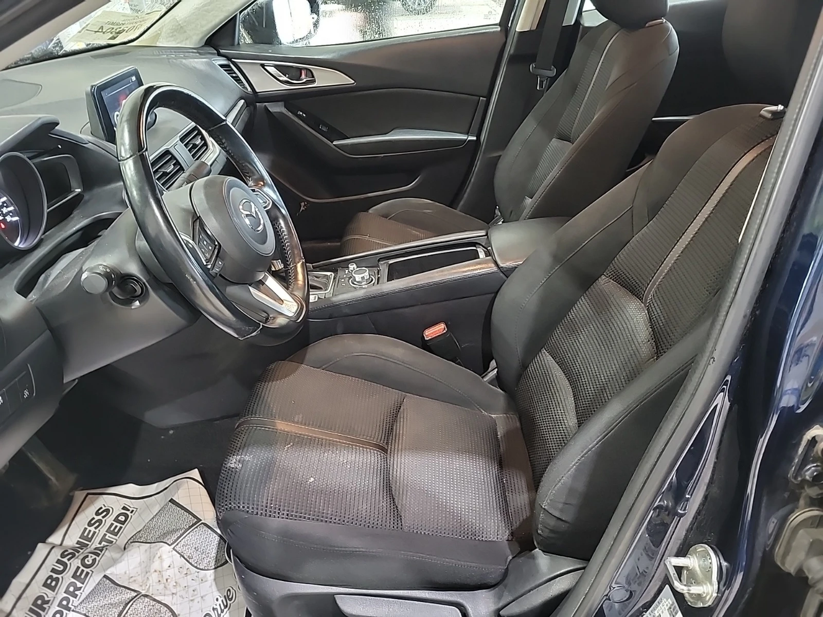 Mazda 3 * * CARFAX * * АВТО КРЕДИТ * * , снимка 12 - Автомобили и джипове - 54038141