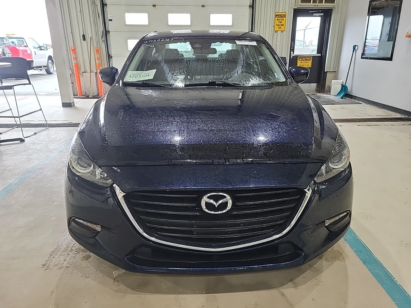 Mazda 3 * * CARFAX * * АВТО КРЕДИТ * * , снимка 5 - Автомобили и джипове - 54038141