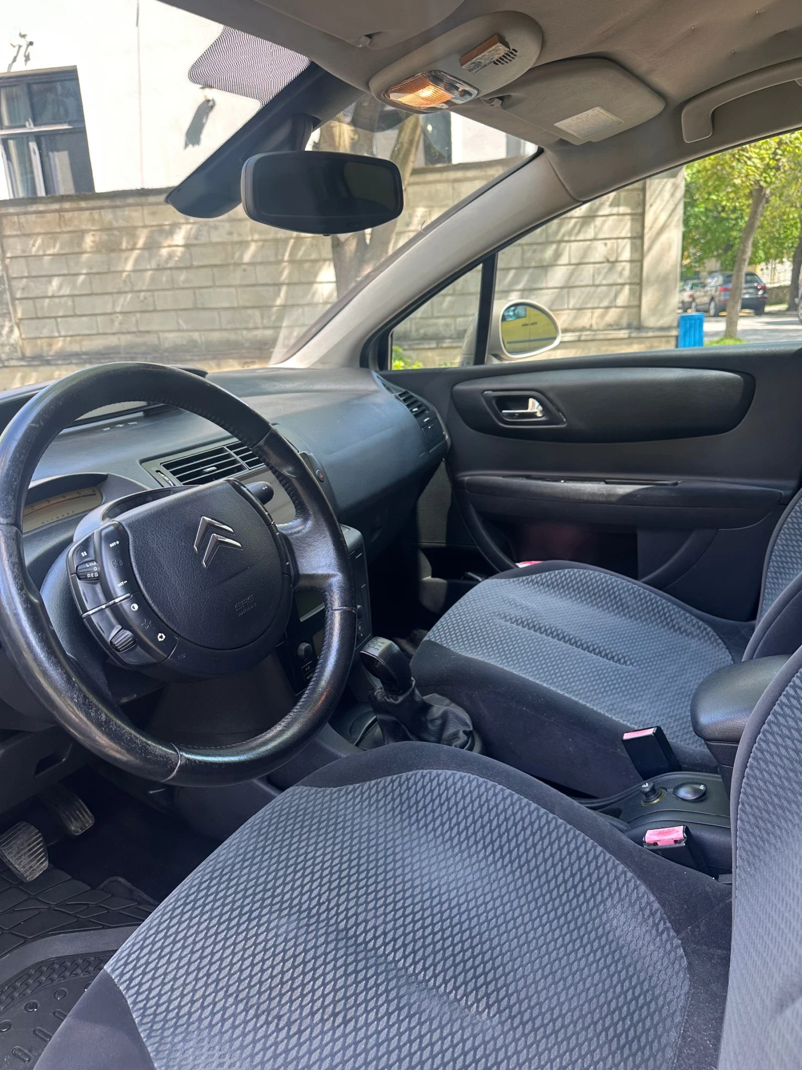 Citroen C4, снимка 6 - Автомобили и джипове - 54236937