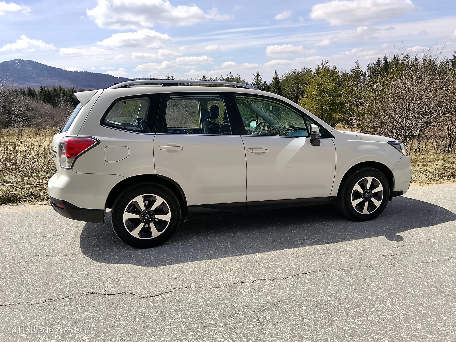 Subaru Forester, снимка 4 - Автомобили и джипове - 54346874