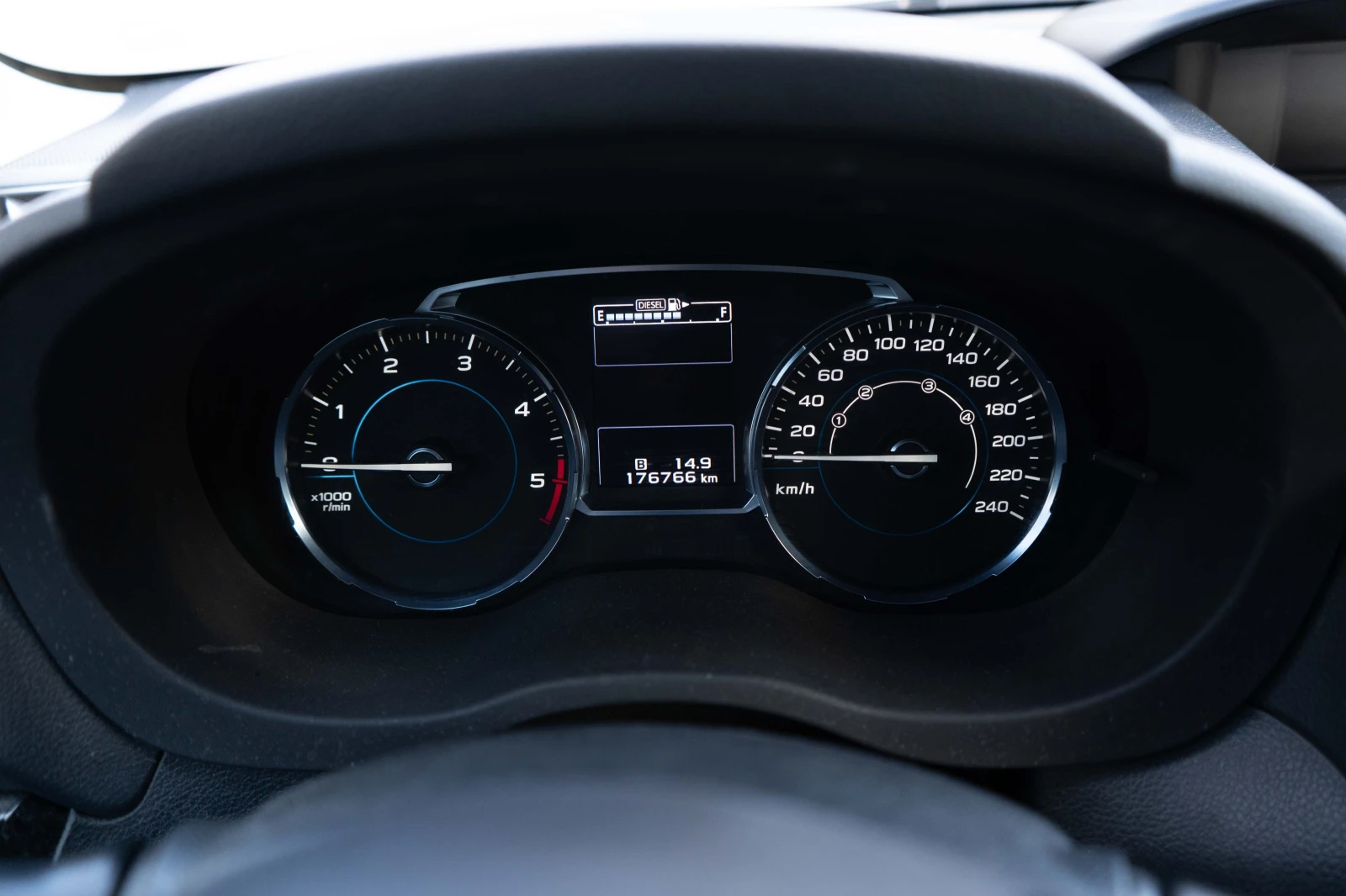 Subaru Forester, снимка 3 - Автомобили и джипове - 54346874