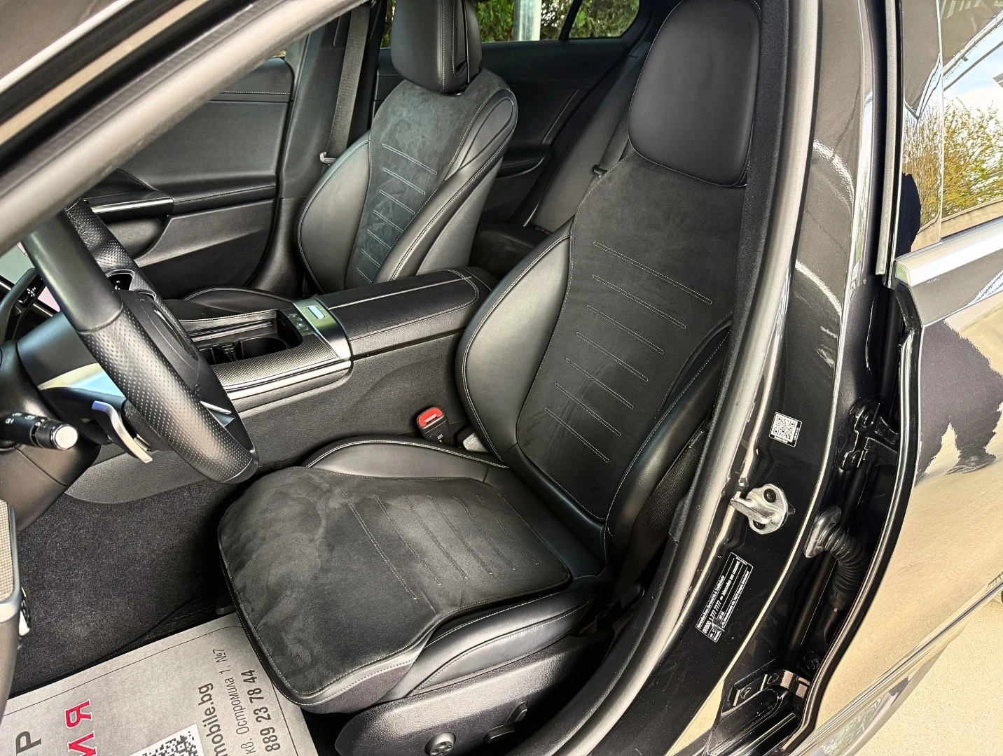 Mercedes-Benz C 300 AMG-line Mild Hybrid, снимка 9 - Автомобили и джипове - 54359265