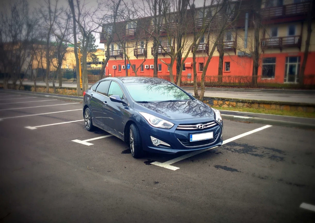 Hyundai I40, снимка 2 - Автомобили и джипове - 54402279