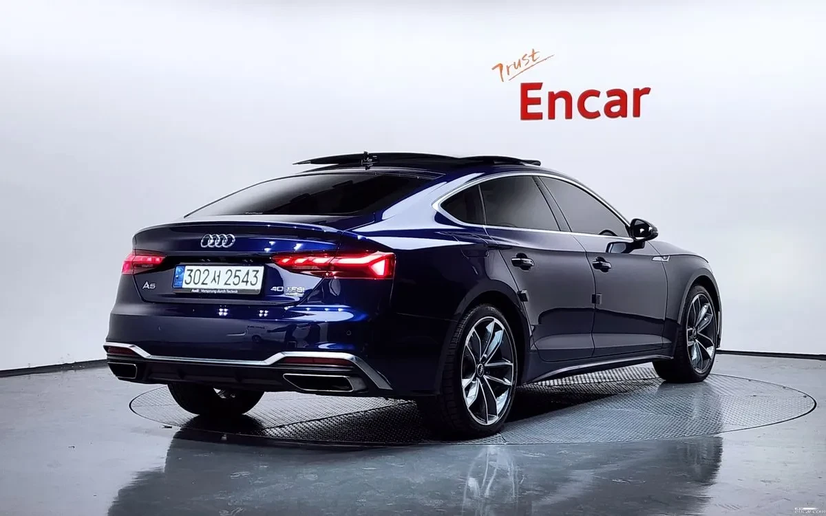 Audi A5 40 TFSI* Distronic* Подгр/Обдух* 360* HeadsUp* Bli, снимка 2 - Автомобили и джипове - 54725739