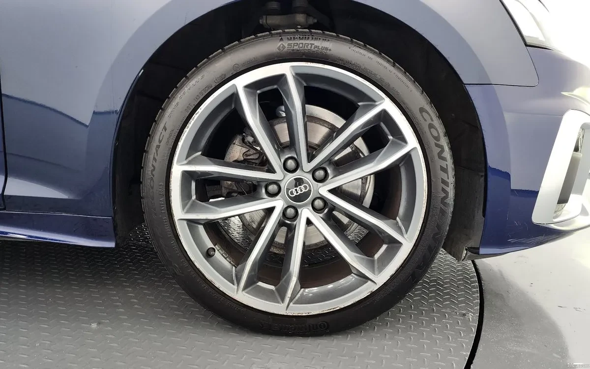 Audi A5 40 TFSI* Distronic* Подгр/Обдух* 360* HeadsUp* Bli, снимка 4 - Автомобили и джипове - 54725739