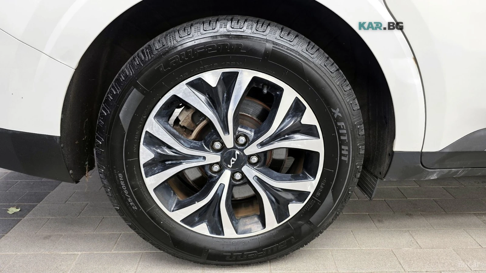 Kia Carnival * 3.5* PRESTIGE* КОЖА* ПОДГРЕВ* ОБДУХВАНЕ* , снимка 5 - Автомобили и джипове - 54774367
