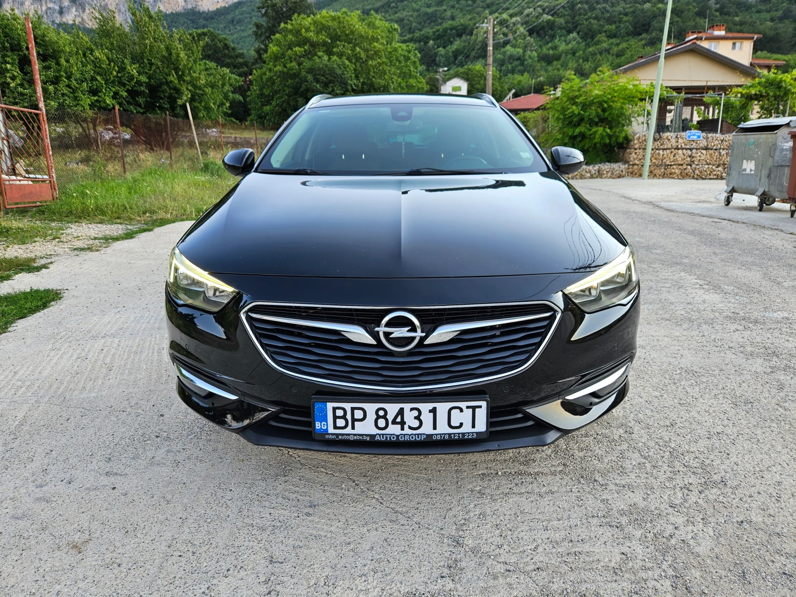 Opel Insignia 2.0D Automatik 170кс, снимка 2 - Автомобили и джипове - 55066369