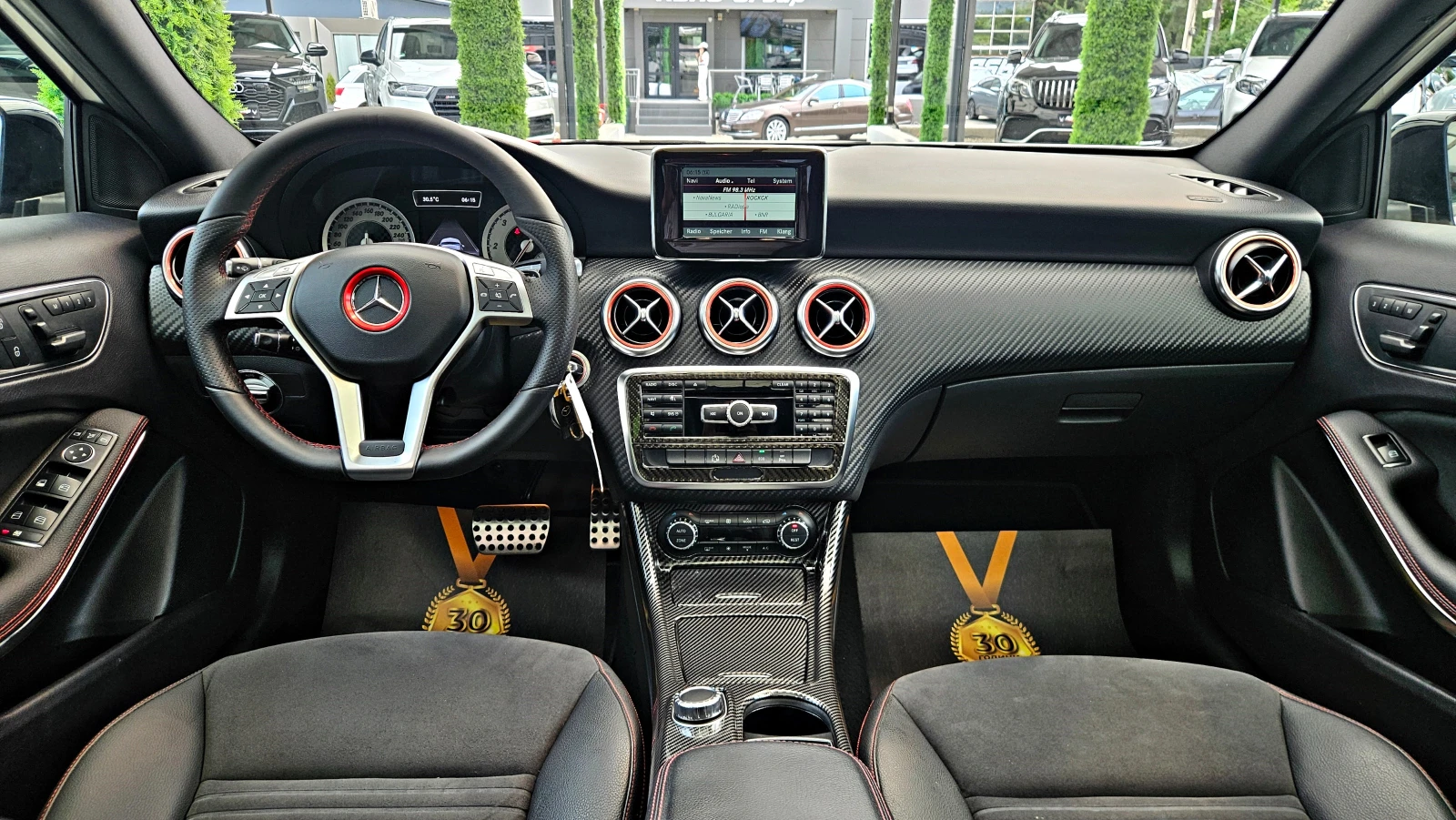 Mercedes-Benz A 200 AMG/GERMANY/CAMERA/PANORAMA/AMBIENT/START-STOP/LIZ, снимка 9 - Автомобили и джипове - 55232121