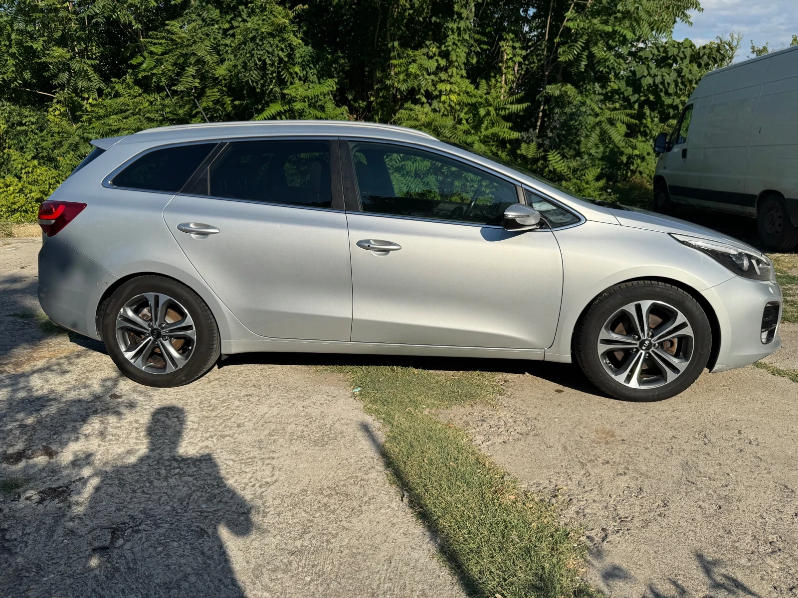 Kia Ceed GT Line 1.6 CRDI, снимка 8 - Автомобили и джипове - 55237086