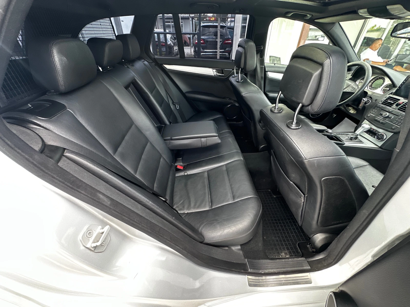 Mercedes-Benz C 220 170к.с 646 AMG-Line, снимка 15 - Автомобили и джипове - 55448416