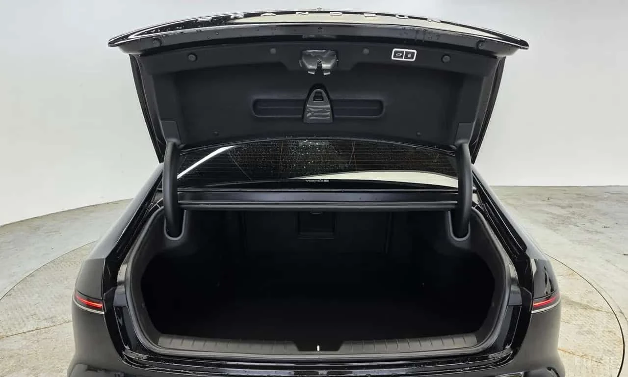 Hyundai Grandeur * 2, 5 Gasoline 2WD * ОПЦИЯ ЗА ФИНАНСИРАНЕ, снимка 16 - Автомобили и джипове - 55563942