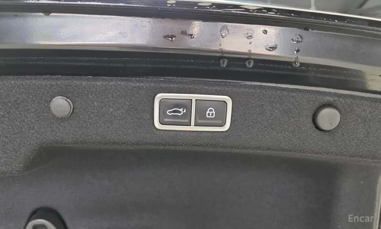 Hyundai Grandeur * 2, 5 Gasoline 2WD * ОПЦИЯ ЗА ФИНАНСИРАНЕ, снимка 15 - Автомобили и джипове - 55563942