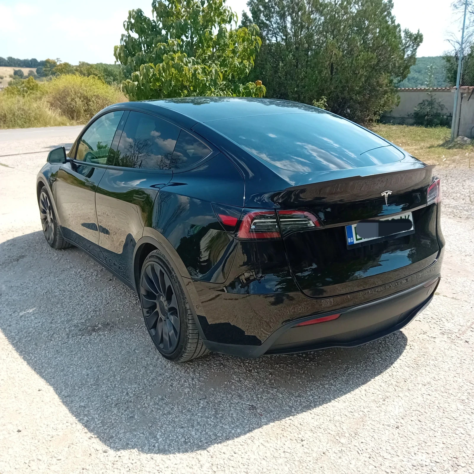 Tesla Model Y SUV, снимка 7 - Автомобили и джипове - 55597318