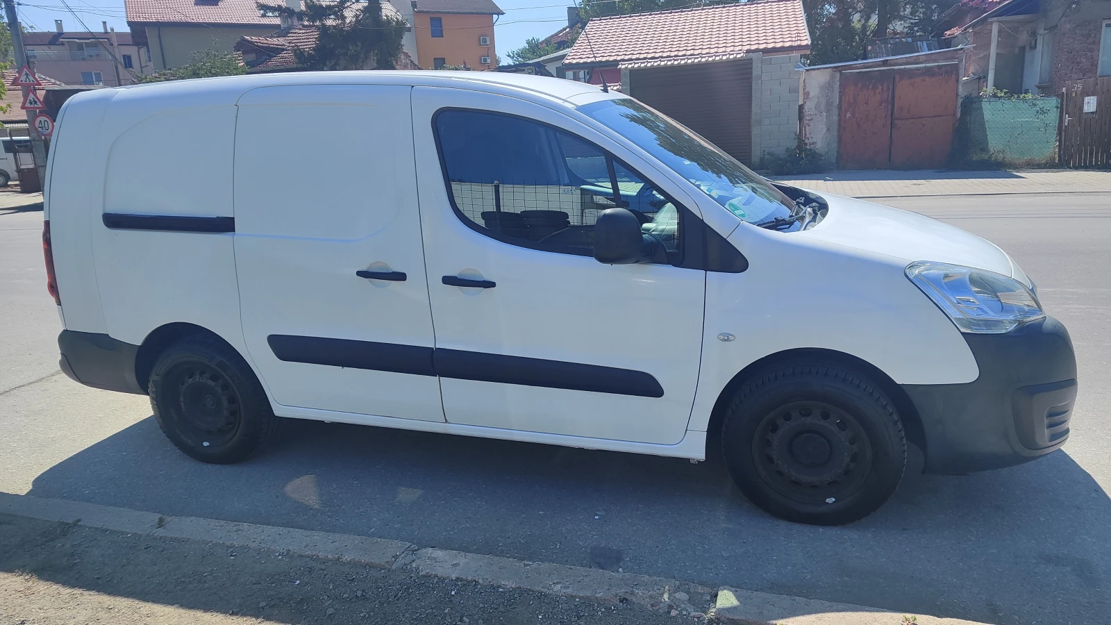 Peugeot Partner 1.6 HDi Германия MAXI, снимка 5 - Автомобили и джипове - 55692349