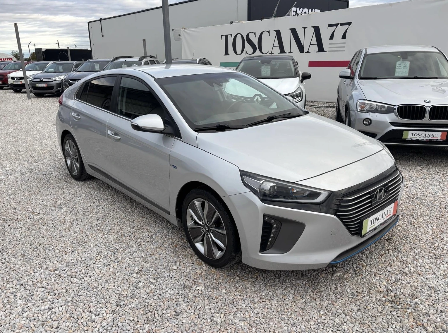 Hyundai Ioniq 1.6 Hybrid * Камера * Нави* Сервизна История