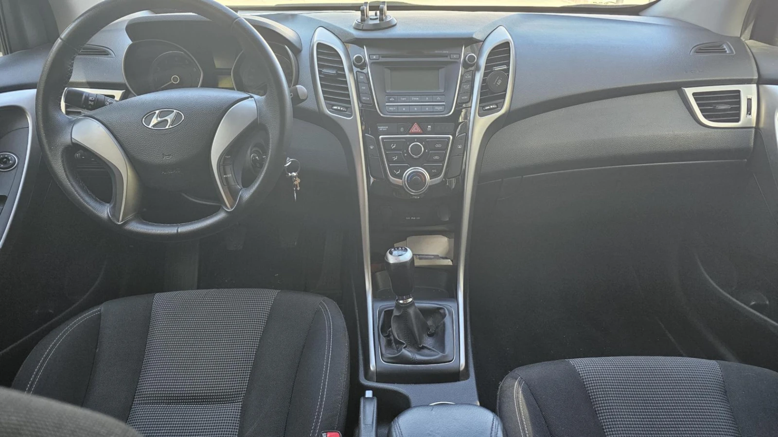 Hyundai I30 става на газ, снимка 9 - Автомобили и джипове - 56172846