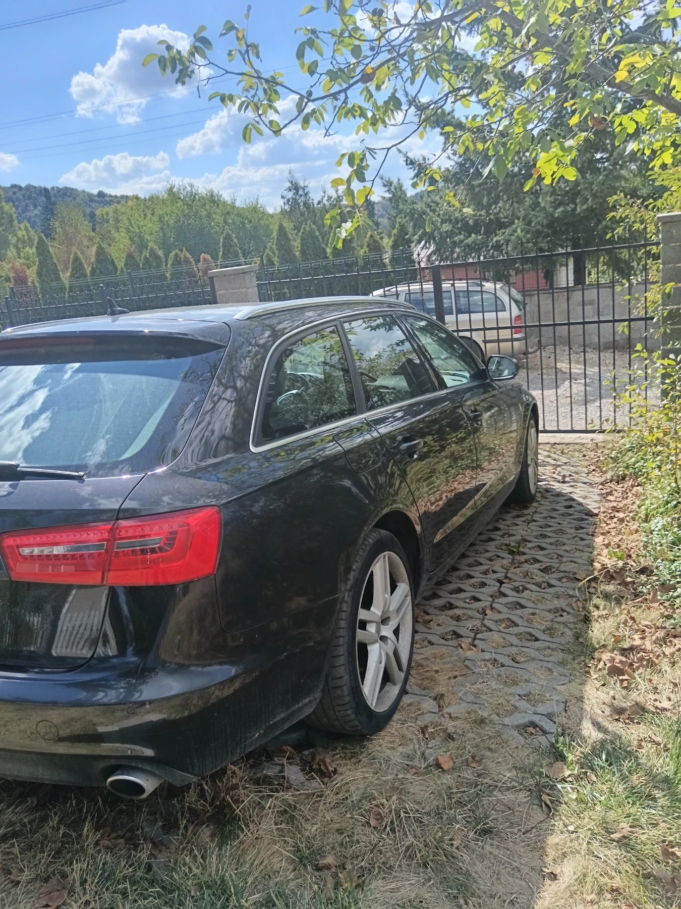 Audi A6 Комби, снимка 4 - Автомобили и джипове - 56256042
