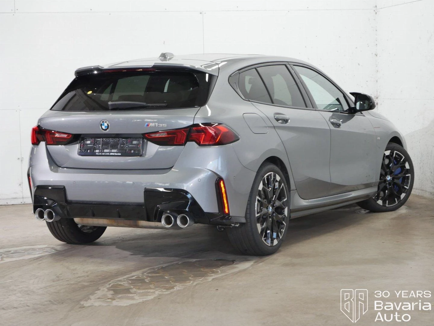 BMW M135 xDrive Steptronic, снимка 3 - Автомобили и джипове - 56505593