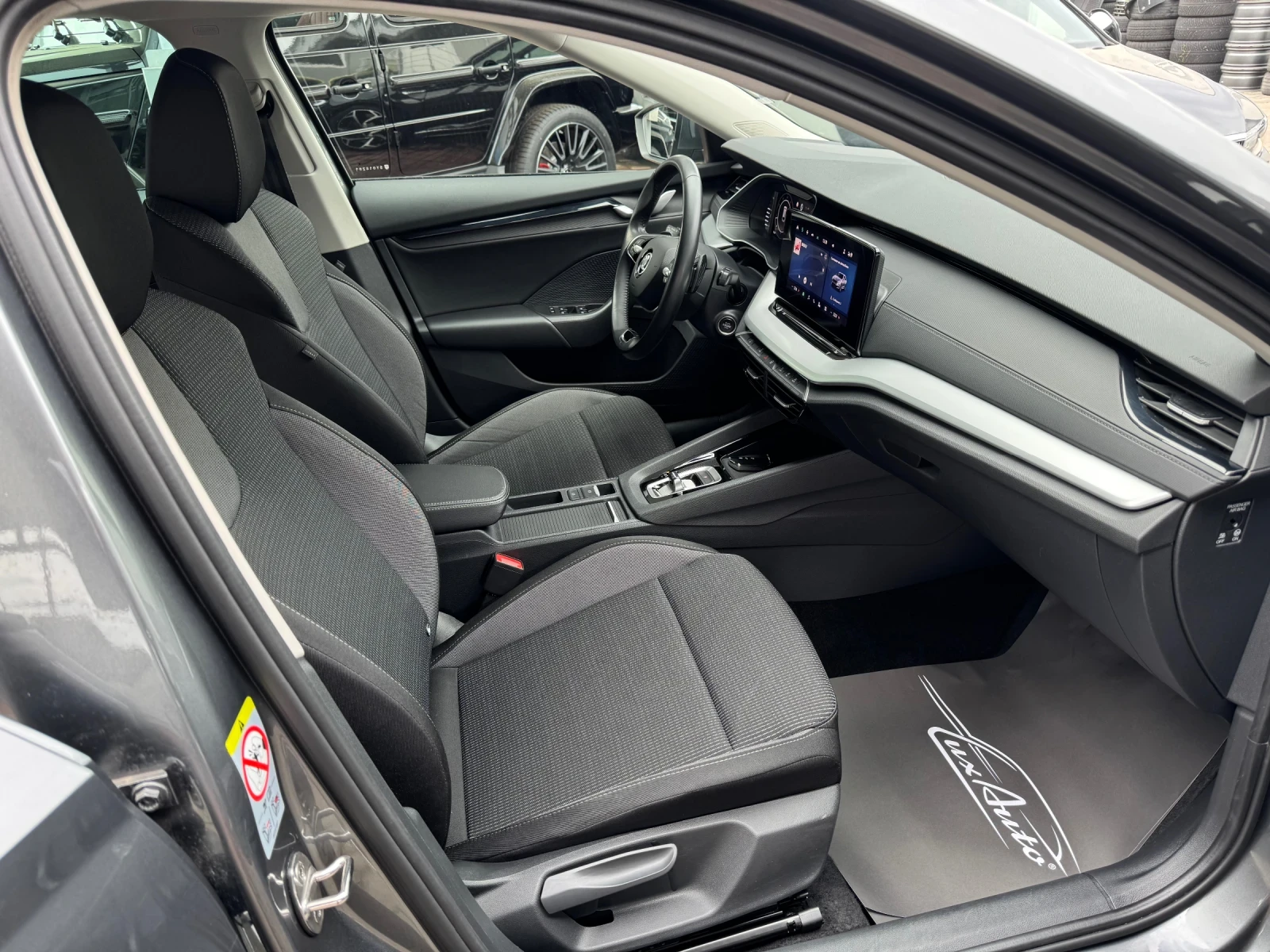 Skoda Octavia 2.0TDI#FACELIFT#SELECTION#DIGITAL#CAMERA#, снимка 12 - Автомобили и джипове - 56511874