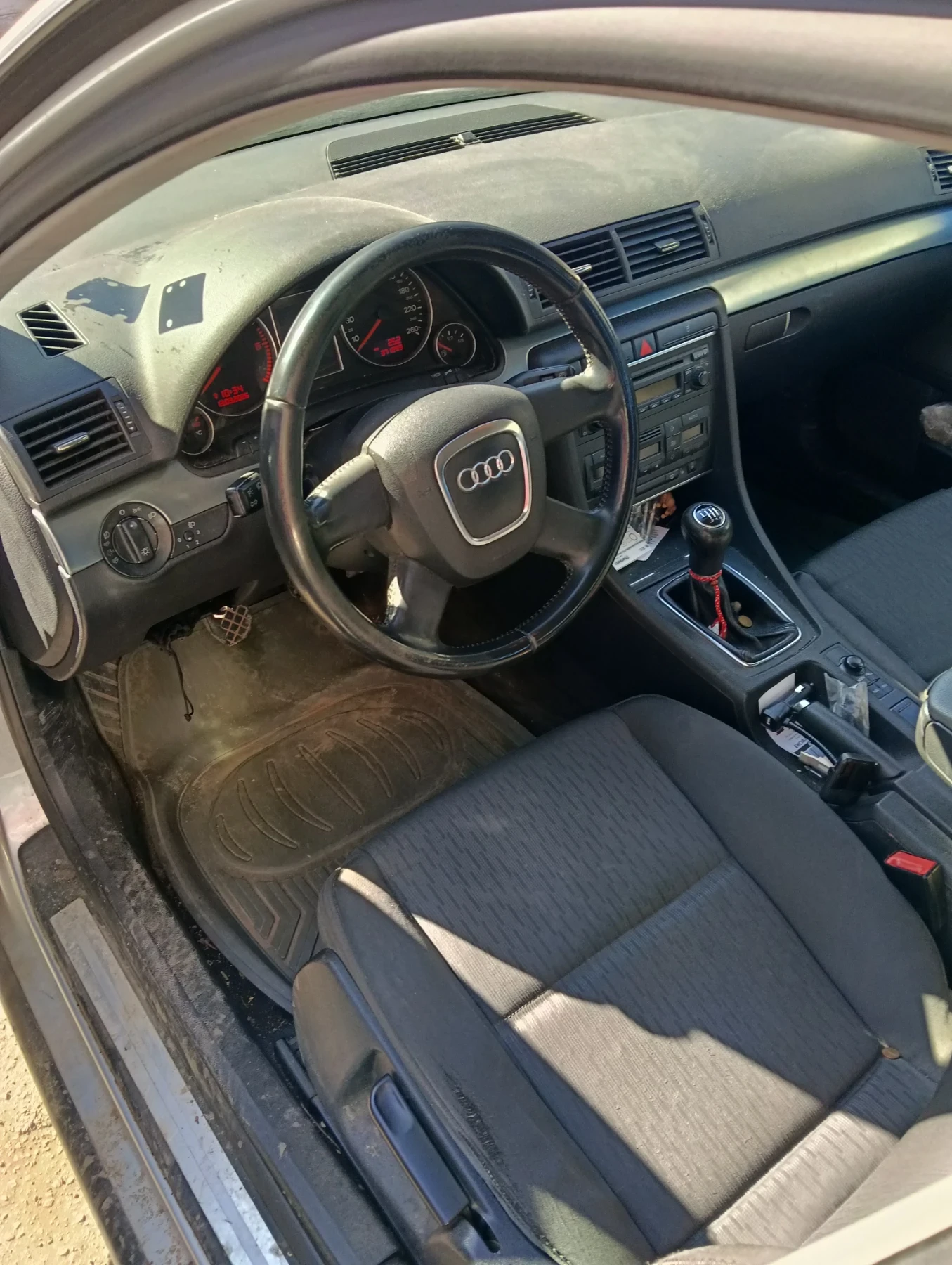 Audi A4, снимка 5 - Автомобили и джипове - 56635210