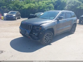 Jeep Grand cherokee TRAILHAWK 4X4 * 5.7 HEMI * CARFAX * , снимка 2