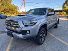 Toyota Tacoma * DOUBLE CAB * CARFAX * 