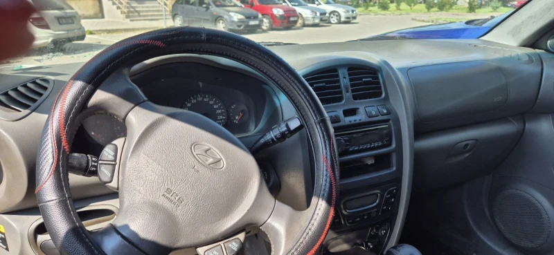 Hyundai Santa fe 2.7 v6 4* 4 газ, снимка 3 - Автомобили и джипове - 50700854