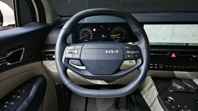 Kia Sportage 1.6T SIGNATURE autogeorge.com, снимка 12 - Автомобили и джипове - 51979225