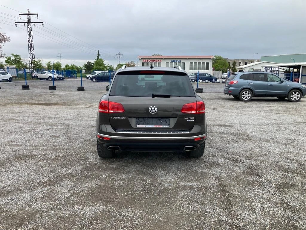 VW Touareg 3, 0TDi 4Х4  НАВИ КОЖА ПОДГРЕВ ЕURO 6B - изображение 6