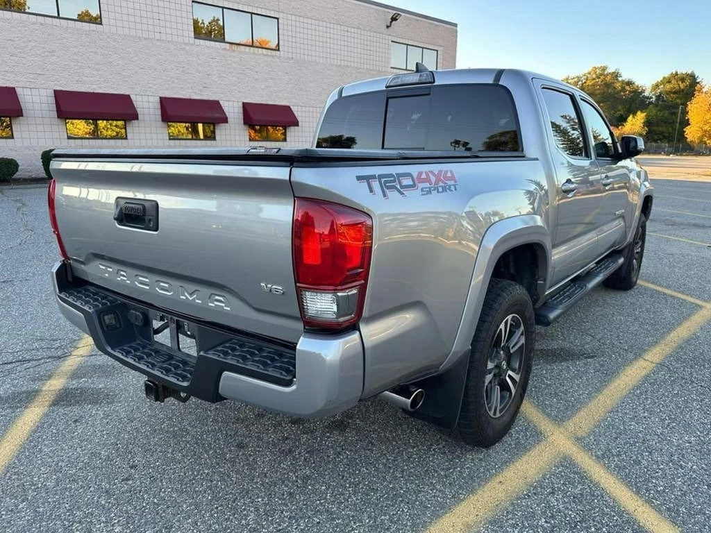 Toyota Tacoma * DOUBLE CAB * CARFAX *  | Mobile.bg � ����������� 4