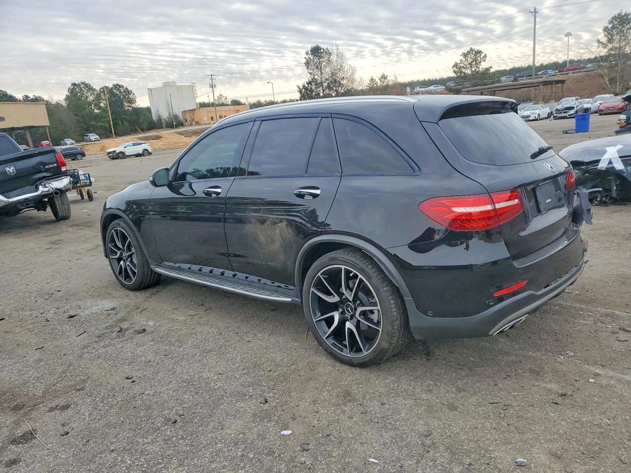 Mercedes-Benz GLC 43 AMG 3.0l Glc 43 4Matic Amg, снимка 2 - Автомобили и джипове - 53939759