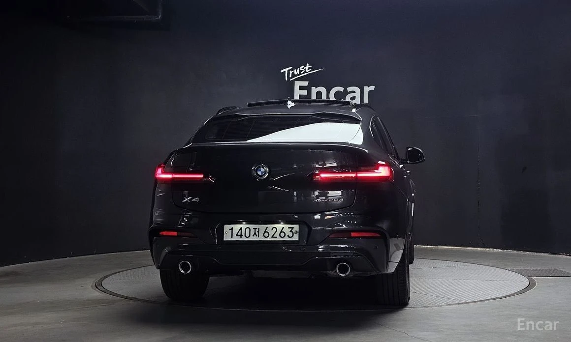 BMW X4, снимка 4 - Автомобили и джипове - 54105017