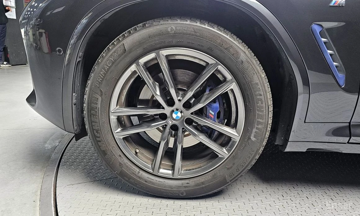 BMW X4, снимка 5 - Автомобили и джипове - 54105017