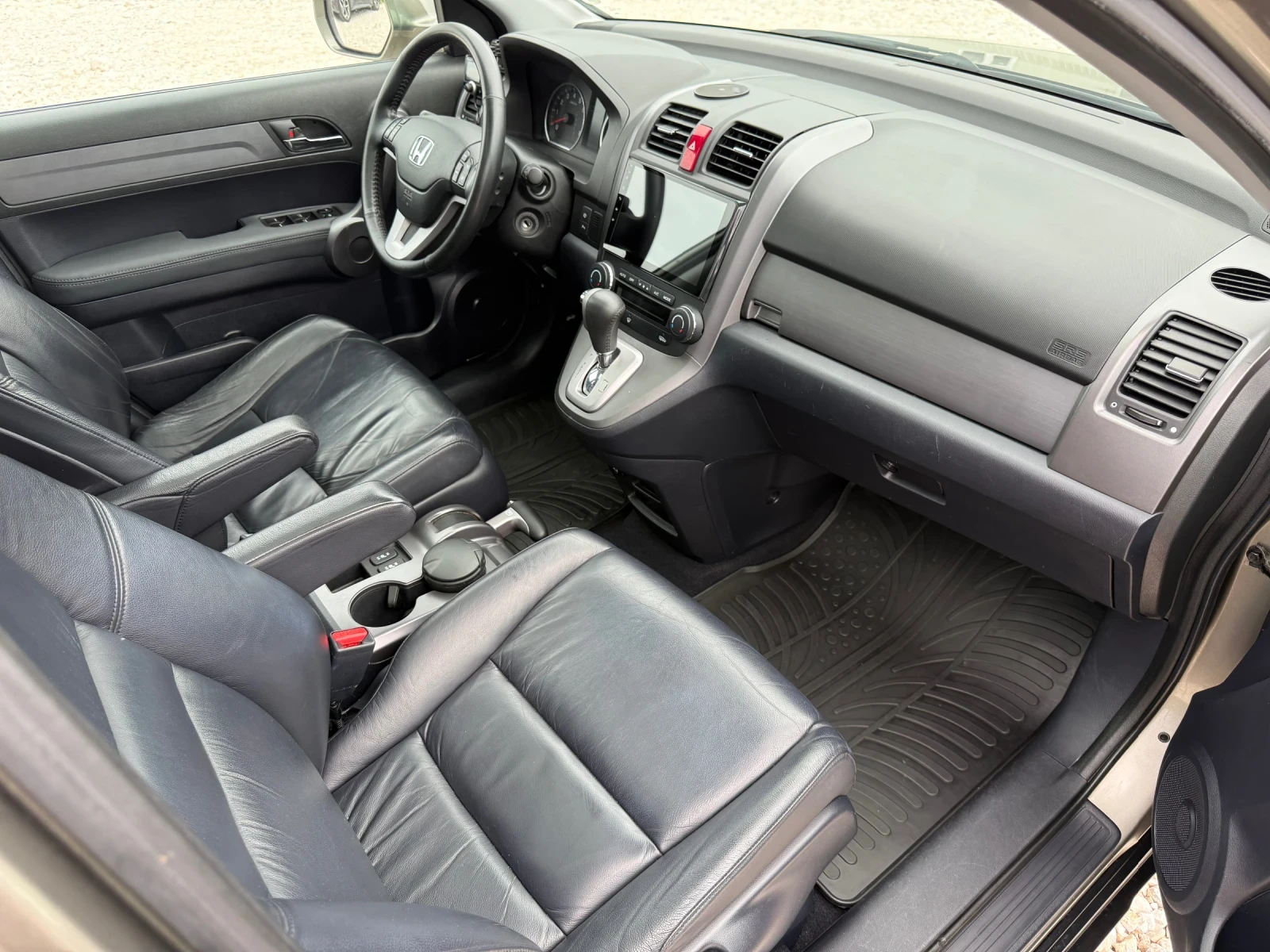Honda Cr-v 2.0 i-VTEC / AVTOMAT / EXECUTIVE / KOJA / NAVI, снимка 10 - Автомобили и джипове - 54652495